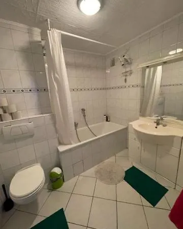 Apartment Monteurhaus Am Airport