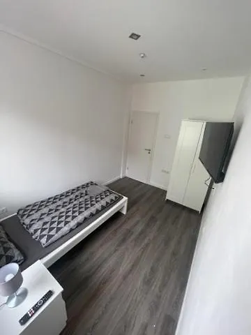 Monteurhaus Am Airport Apartamento Brema