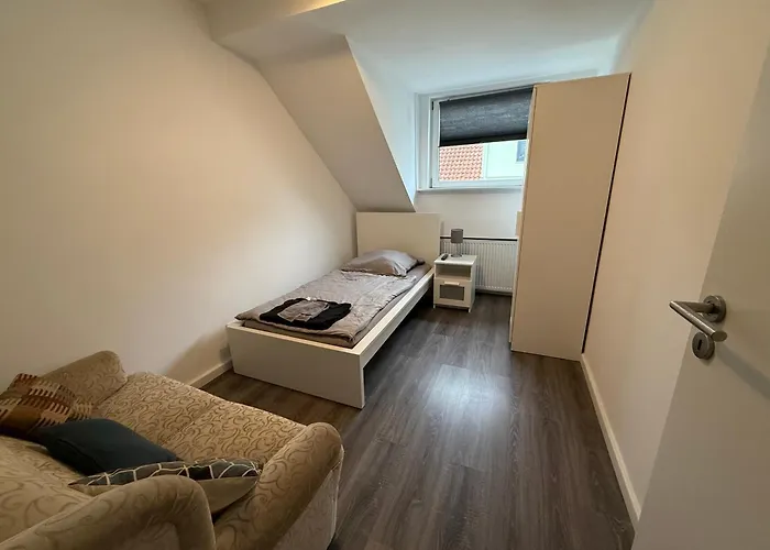 Monteurhaus Am Airport Apartamento *